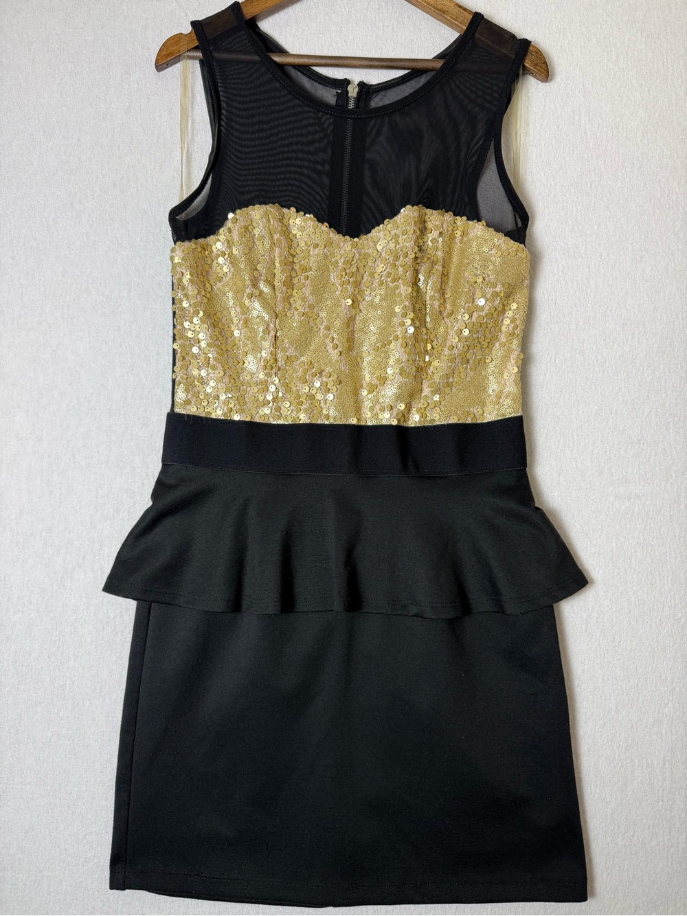 Speechless Women’s Mini Dress with Gold Sequin Bodice - M